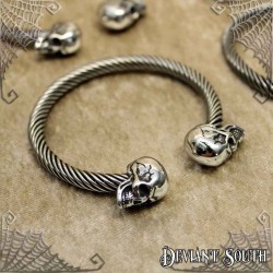 Stainless Steel Twin Skull Twisted Bangle