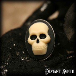 Deviant South Medium Skull Cameo Black Adjustable Ring
