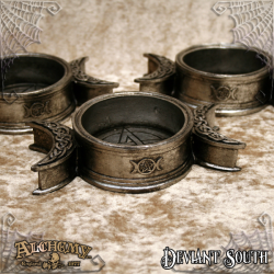 Alchemy Gothic V85 Triple Moon Trinket Dish / Candle Holder