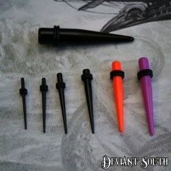 Acrylic Straight Ear Stretcher Taper (single)