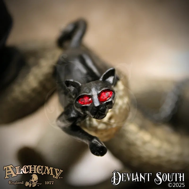 Stalking Black Cat Swarovski Eyes Necklace -- Alchemy P816 Cat Sith Stalking Black Cat Swarovski Eyes Necklace -- Alchemy P816 Cat Sith