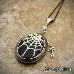 Deviant South Spiderweb Top Locket, Black 1.8mm Stainless Steel Chain